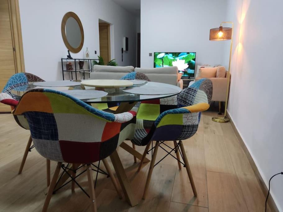 Superbe Appartement Avec Parking Gratuit Et Garde Дакар Экстерьер фото